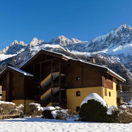 Les Bossons Sleeps 4 Apartament *