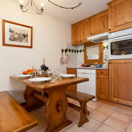 Apartament Les Bossons Sleeps 4